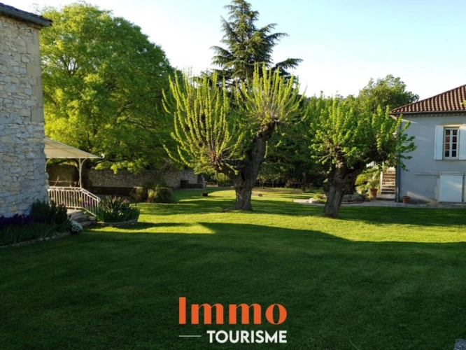 Photos 14 - Touristique - Gîtes dans un Ancien Mas Viticole