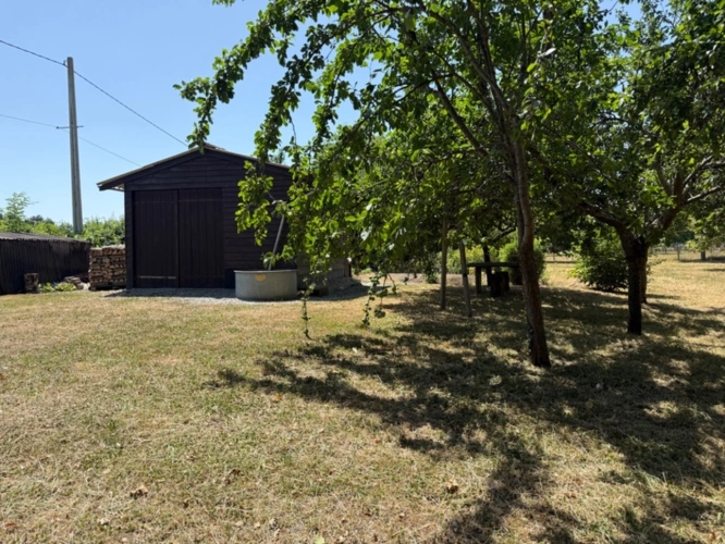 Photos 1 - Foncière - Terrain à vendre  RIVES DU LOIR EN ANJOU (49)