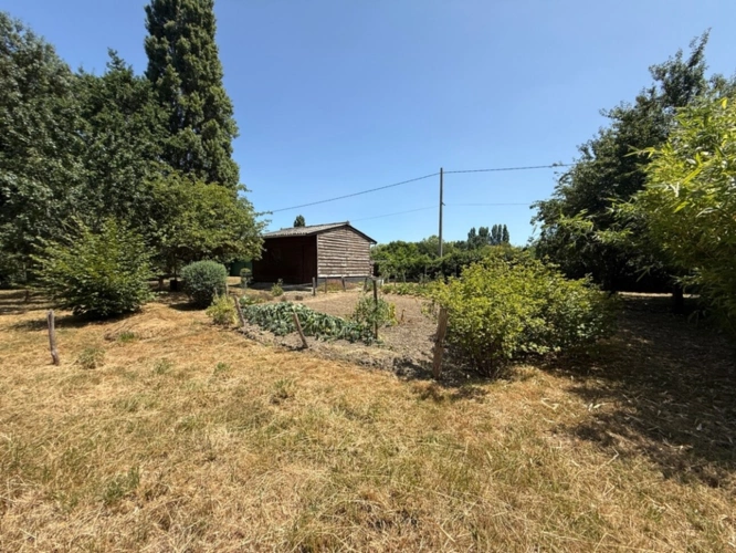 Photos 8 - Foncière - Terrain à vendre  RIVES DU LOIR EN ANJOU (49)
