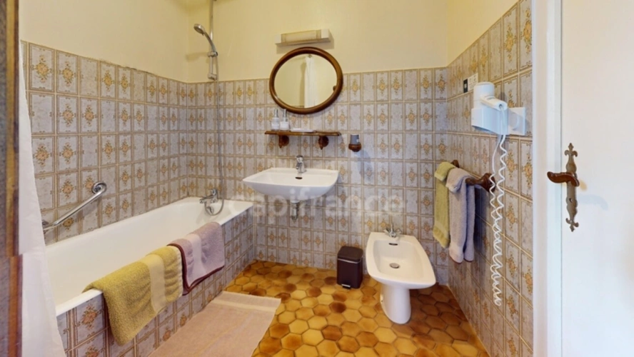 Photos 11 - Prestige - Propriété d’exception en Normandie – Manoir rénové avec dépendances et chapelle