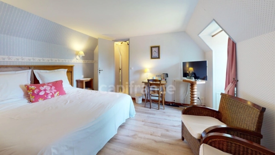 Photos 14 - Prestige - Propriété d’exception en Normandie – Manoir rénové avec dépendances et chapelle