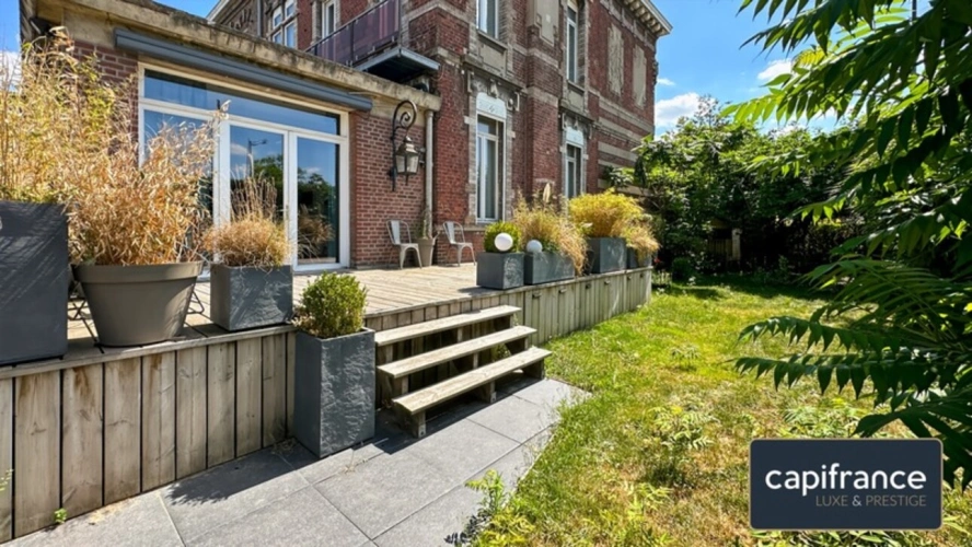 Photos 16 - Prestige - Élégance, volumes et caractère : la maison de maître dont vous rêviez