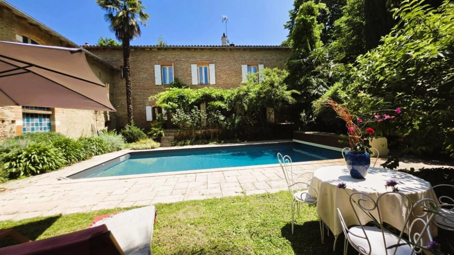Photos 2 - Prestige - Demeure de ville et village