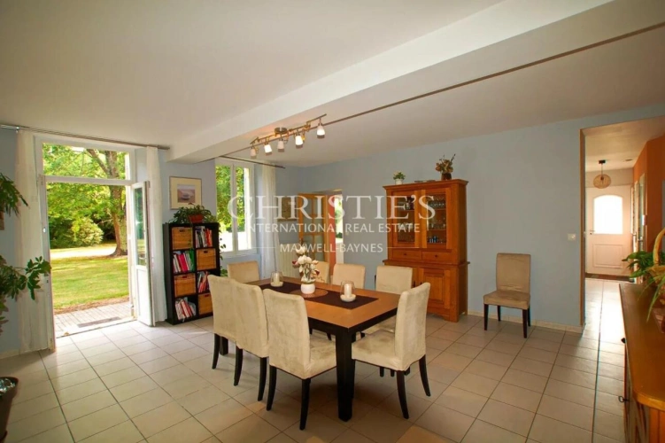 Photos 7 - Prestige - Charmante maison en pierre avec 10 ha de terre à vendre