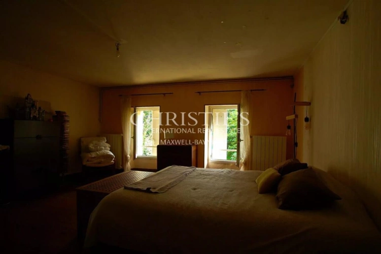 Photos 13 - Prestige - Charmante maison en pierre avec 10 ha de terre à vendre