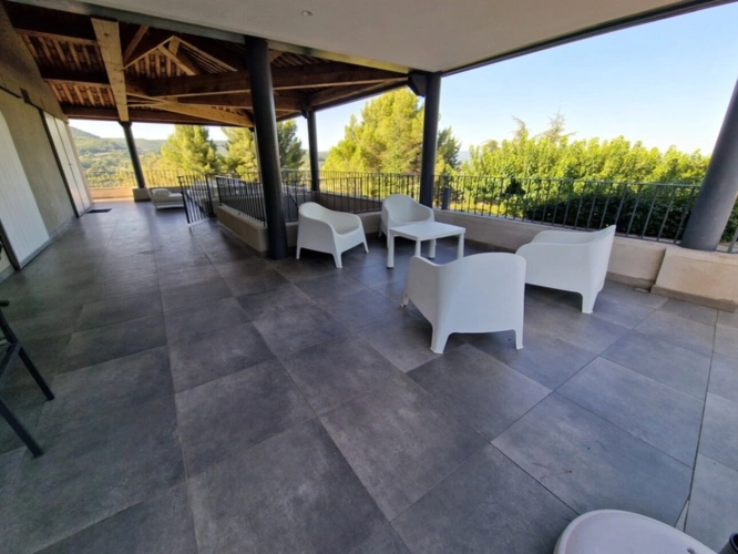 Photos 12 - Prestige - Propriete VILLA avec PISCINE et  PARC vendre 8 pièces APT (84)