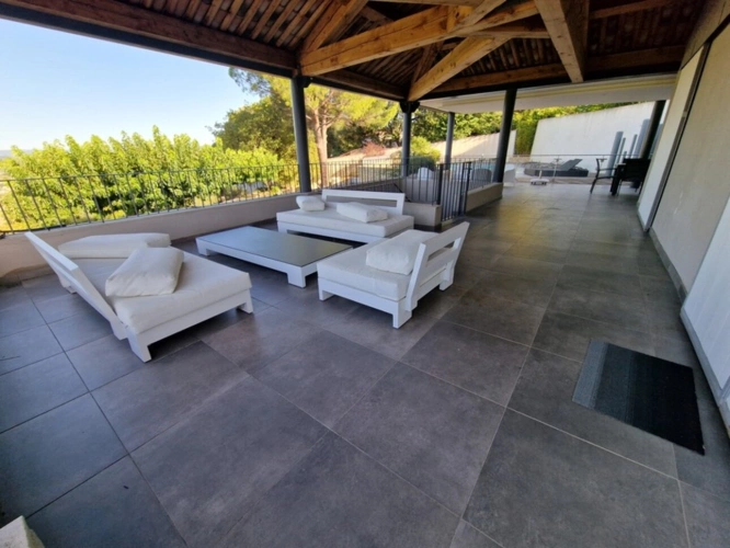 Photos 13 - Prestige - Propriete VILLA avec PISCINE et  PARC vendre 8 pièces APT (84)