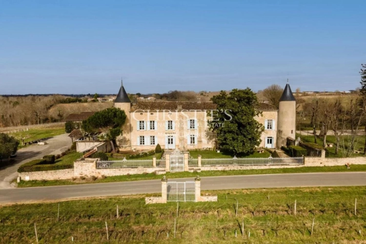 Photos 3 - Prestige - Château historique du XVe siècle à proximité de Bordeaux