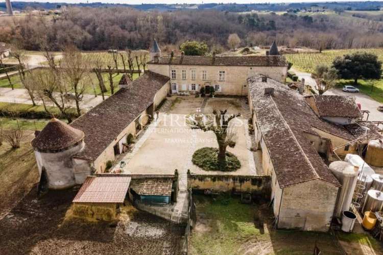 Photos 8 - Prestige - Château historique du XVe siècle à proximité de Bordeaux