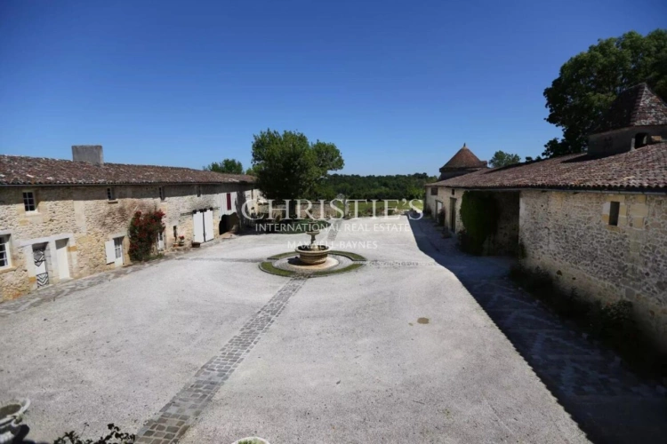 Photos 13 - Prestige - Château historique du XVe siècle à proximité de Bordeaux