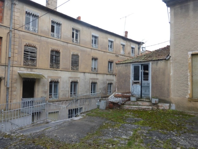 Photos 3 - Prestige - Dpt Loire (42), à vendre PANISSIERES Immeuble à réhabiliter de 1200 m2