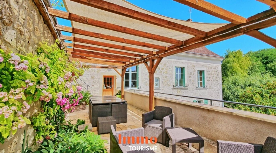 Photos 6 - Prestige - Maison d'hôtes ou gîte avec piscine troglodyte