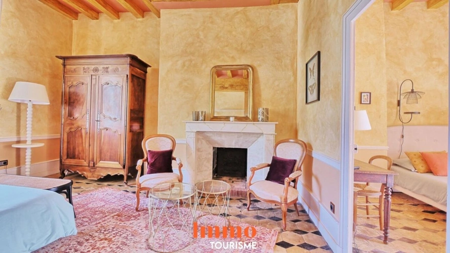 Photos 12 - Prestige - Maison d'hôtes ou gîte avec piscine troglodyte