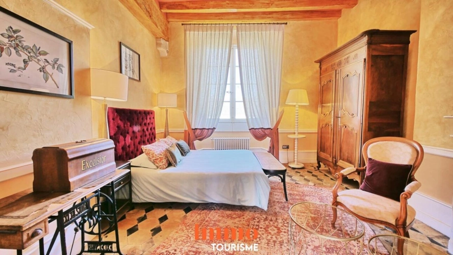 Photos 14 - Prestige - Maison d'hôtes ou gîte avec piscine troglodyte