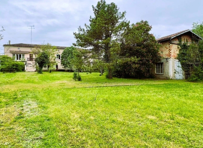 Photos 2 - Prestige - Maison et dépendances