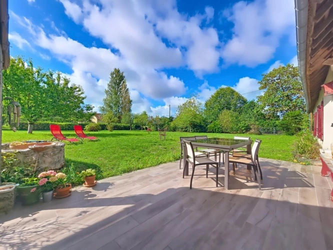 Photos 8 - Prestige - À vendre   Longère rénovée avec jardin clos et dépendances