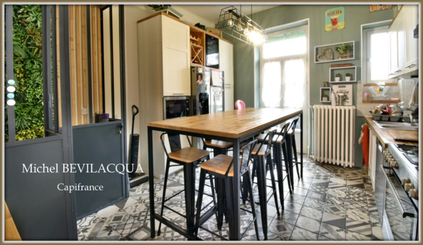 Photos 5 - Prestigious - NEVERS (58), Charming 12-room property, 265 m² of living space, 8 bedrooms, large annexes, swimming