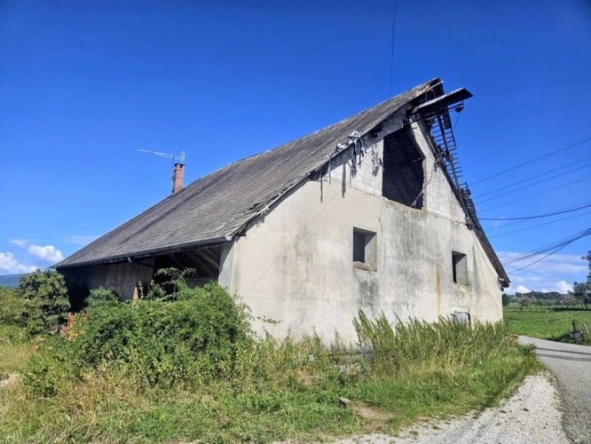 Photos 2 - Touristique - Maison "corps de ferme" à vendre 294m² COPPONEX (74)