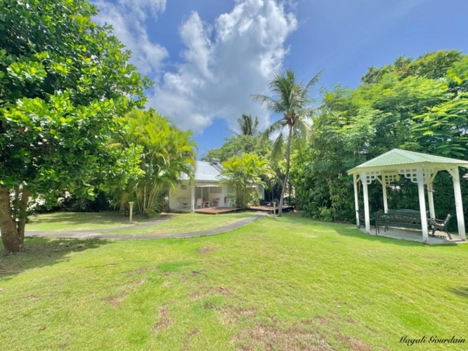 Photos 3 - Prestige - EXCLUSIVITÉ – ENSEMBLE TOURISTIQUE AVEC MAISON PRINCIPALE ET GITES - SAINT FRANCOIS