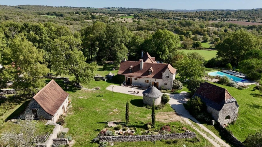 Photos 2 - Tourist - House
