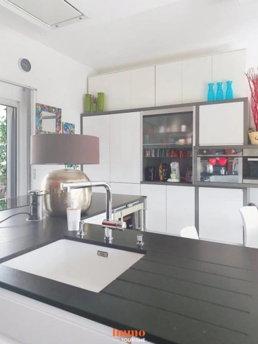 Photos 8 - Prestige - Villa d'architecte contemporaine de 378 m² avec CHAMBRES d'