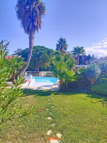 Photos 16 - Prestige - Villa d'architecte contemporaine de 378 m² avec CHAMBRES d'