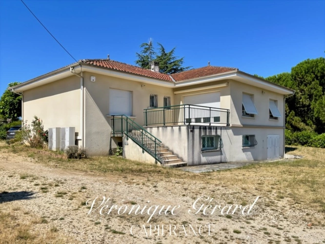 Photos 3 - Prestige - Propriété avec 164 M² habitable,  874 M² de CHAIS le tout sur 12 251 m² de terrains