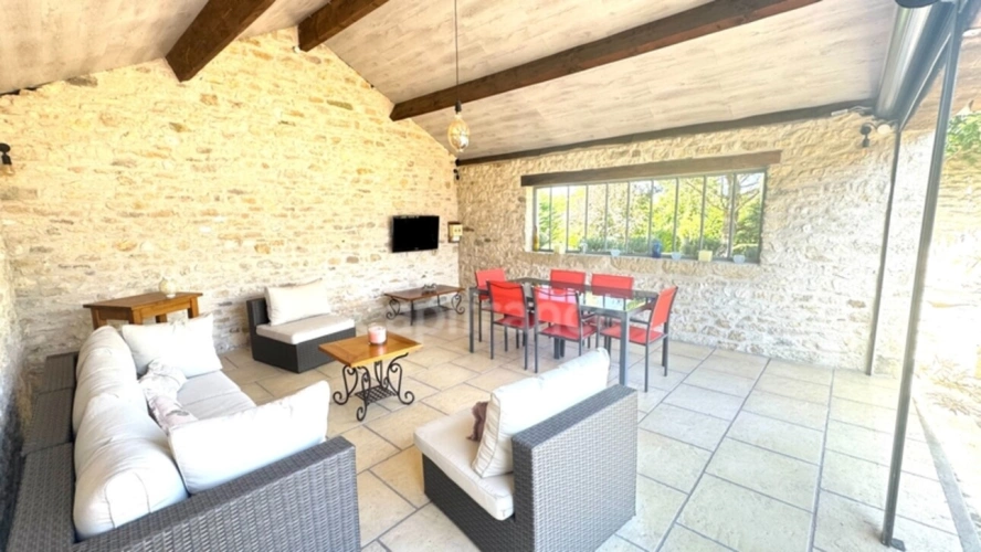 Photos 5 - Touristique - Propriete à vendre 7 pièces JOUY MAUVOISIN (78) - dépendance - garage - parcelle 2500 m²