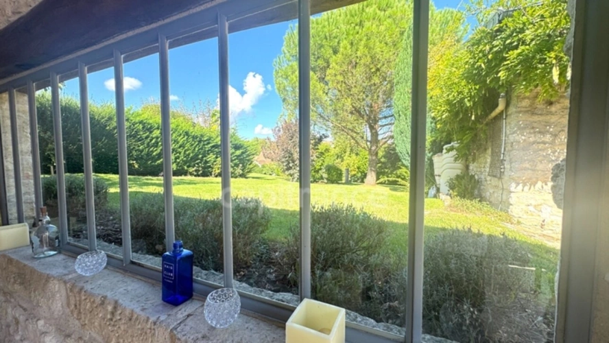 Photos 6 - Touristique - Propriete à vendre 7 pièces JOUY MAUVOISIN (78) - dépendance - garage - parcelle 2500 m²