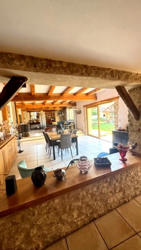 Photos 12 - Touristique - Propriete à vendre 7 pièces JOUY MAUVOISIN (78) - dépendance - garage - parcelle 2500 m²