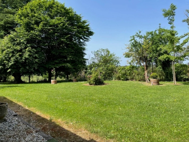Photos 31 - Touristique - Dpt Corrèze (19), à vendre ESTIVAUX propriete P7