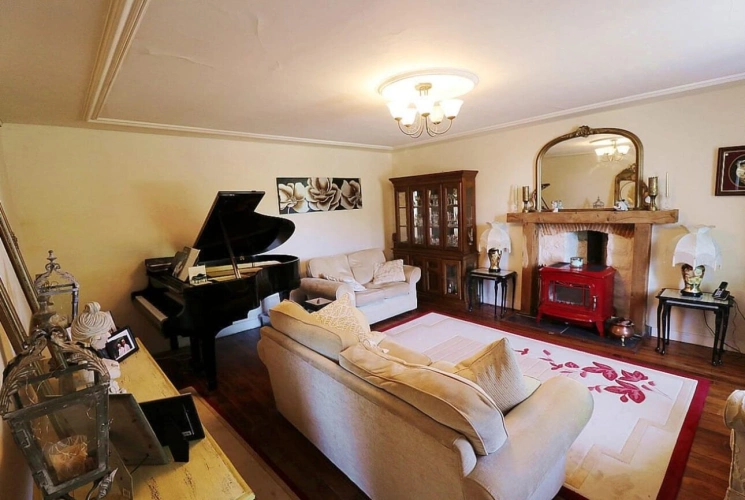 Photos 10 - Prestige - Maison et dépendances