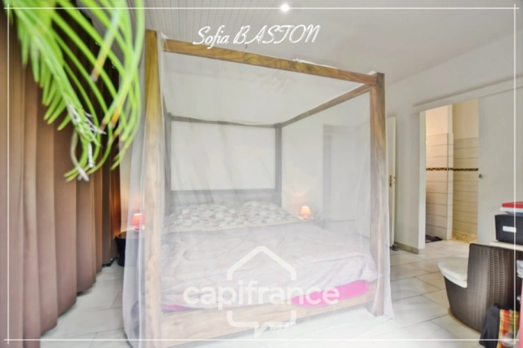 Photos 11 - Prestige - Les Trois-Îlets – Maison T3 -piscine– 200 m plage – 61 m² Hab. – Terrain plat 279 m² (972) - A vendre