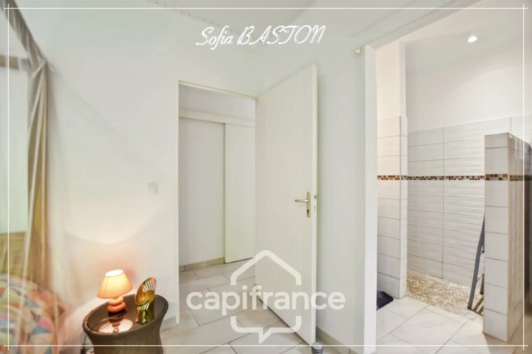 Photos 17 - Prestige - Les Trois-Îlets – Maison T3 -piscine– 200 m plage – 61 m² Hab. – Terrain plat 279 m² (972) - A vendre