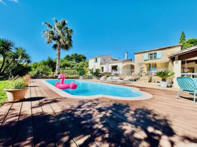 Photos 2 - Prestige - À VENDRE – Superbe domaine avec deux maisons, vue panoramique sur la garrigue – Entre Nîmes et Montpellier