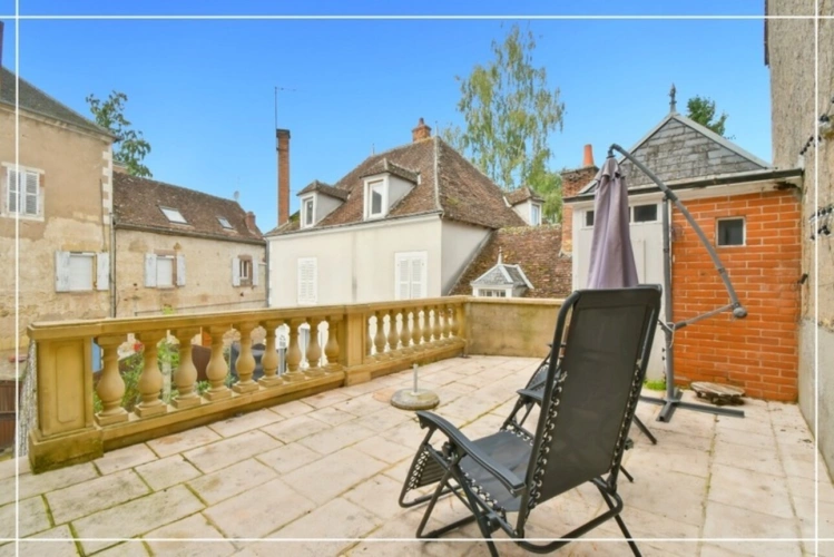 Photos 31 - Prestige - Propriete à vendre 10 pièces CHATEAUMEILLANT (18)