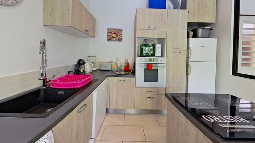 Photos 9 - Prestige - Les Trois-Îlets – Maison T3 Plain-pied – Piscine - 200 m plage – 58m² Hab. – Terrain 260 m² (972) - A vendre