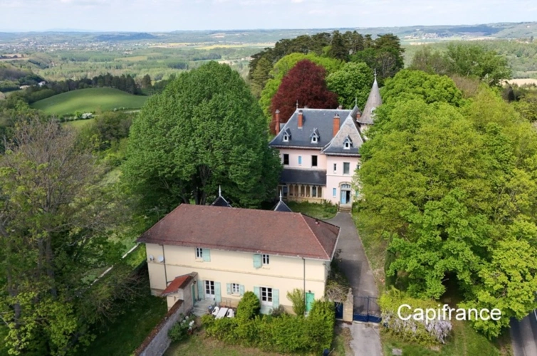 Photos 3 - Prestige - Dpt Isère (38), à vendre EYZIN PINET propriete P15 de 600 m² - Terrain de 1,20 Ha