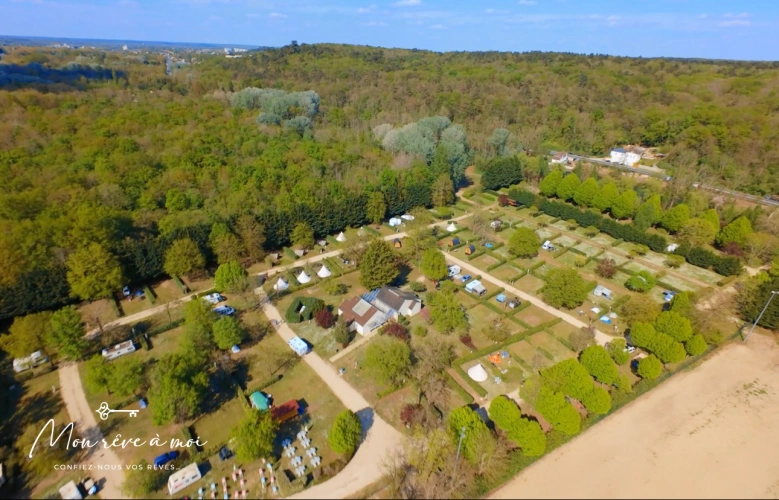 Photos 3 - Touristique - Camping 3 étoiles sur quatre hectares proche de Fontainebleau