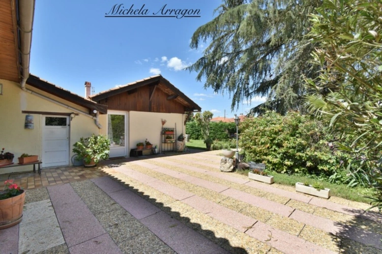 Photos 25 - Tourist - PUJOLS (47) – Havre de verdure et de projets, à deux pas de la vie active