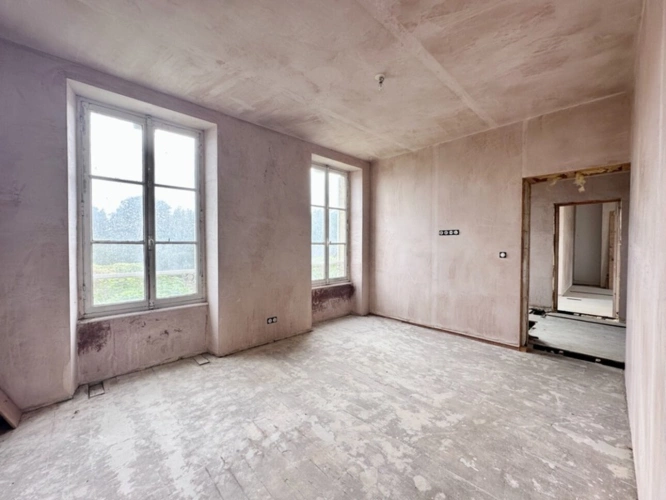 Photos 11 - Prestige - Belle opportunité – Maison de Maître à vendre avec dépendances sur 1,5 hectare, à 10 min de la mer et 20 min de Bayeux – La Cambe (14)