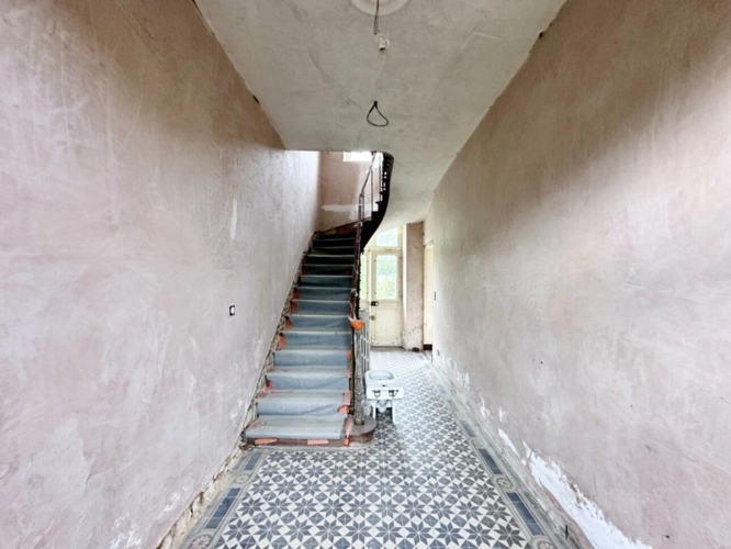 Photos 16 - Prestige - Belle opportunité – Maison de Maître à vendre avec dépendances sur 1,5 hectare, à 10 min de la mer et 20 min de Bayeux – La Cambe (14)
