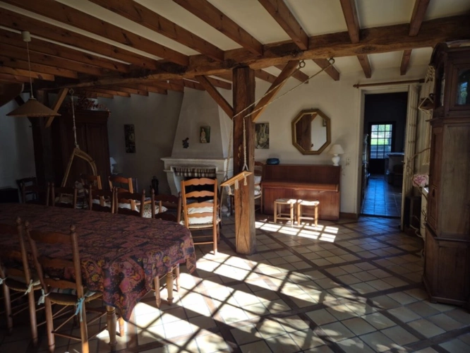 Photos 18 - Touristique - Cœur de campagne charentaise, Corps de Ferme avec plusieurs maisons et nombreuses dépendances