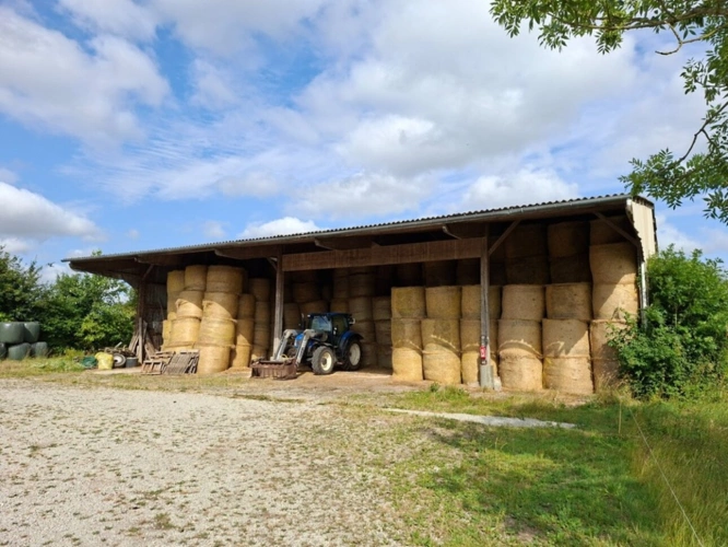 Photos 14 - Touristique - Propriété Corps de Ferme, 3 batisses en pierre, Batiments agricoles, gite & habitation de Qualité, proche LE PERCHE, ALENCON, 2h00 de PARIS, 45 Min LE MANS, 1h CAEN