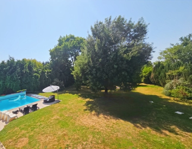 Photos 13 - Prestige - Propriété d’exception avec Maison de 10 pièces, maison T3, terrain de 2844m², piscine, garages, dépendances