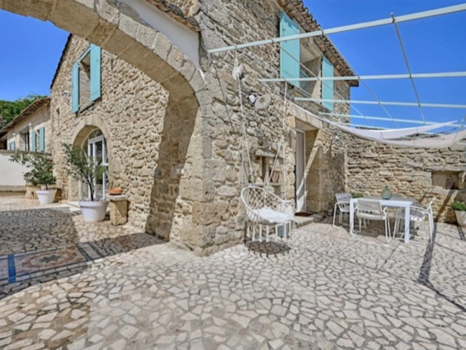 Photos 12 - Touristique - À VENDRE – Superbe MAS en pierre mariant l'authenticité et le moderne entre Nîmes et Montpellier