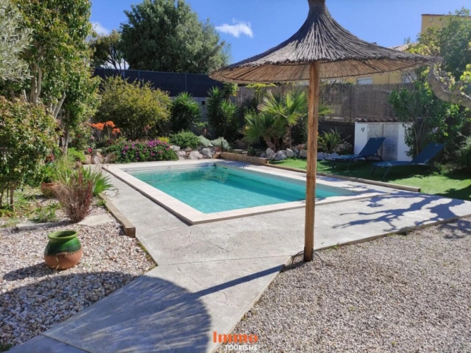 Photos 2 - Touristique - Un ensemble immobilier rare et polyvalent au coeur de Cabestany