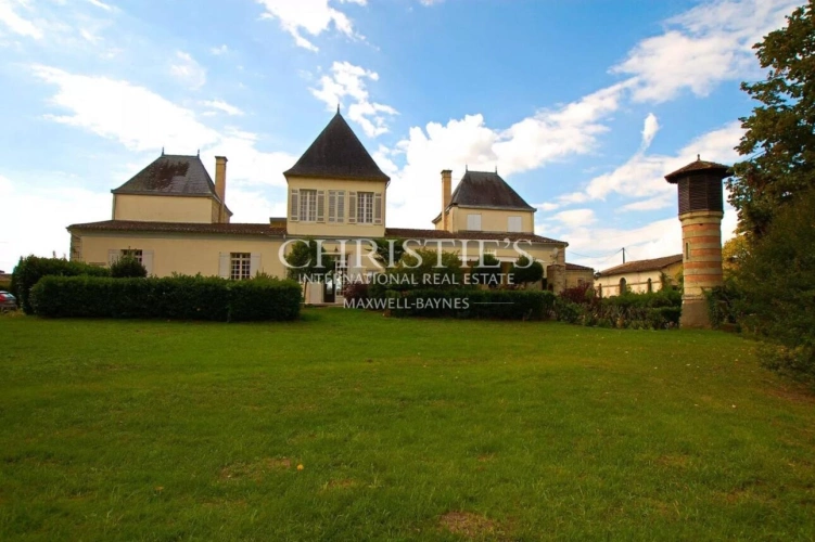 Photos 19 - Prestige - Magnifique château avec vignoble proche de Bordeaux