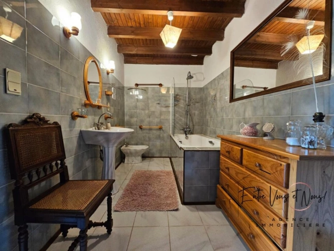 Photos 10 - Touristique - Propriété de caractère, 2 maisons, piscine, 1,4ha