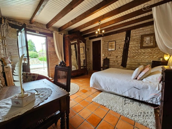 Photos 11 - Touristique - Propriété de caractère, 2 maisons, piscine, 1,4ha